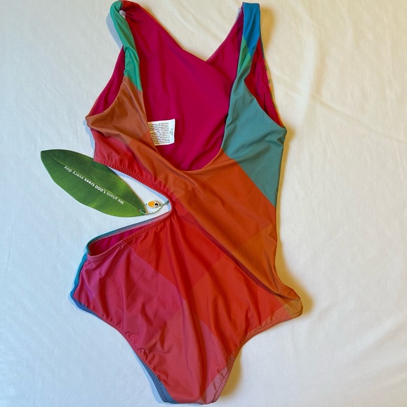 Farm Rio One-Piece Cutout Swimsuit - Picture 4 of 6